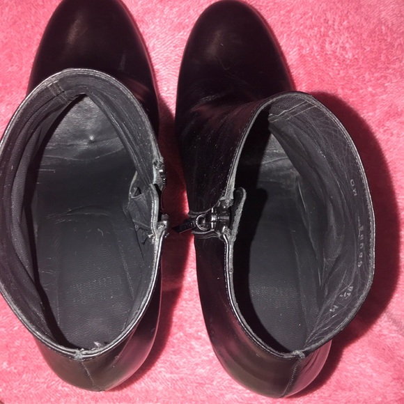 Stuart Weitzman Black Ankle Booties - Picture 6 of 7